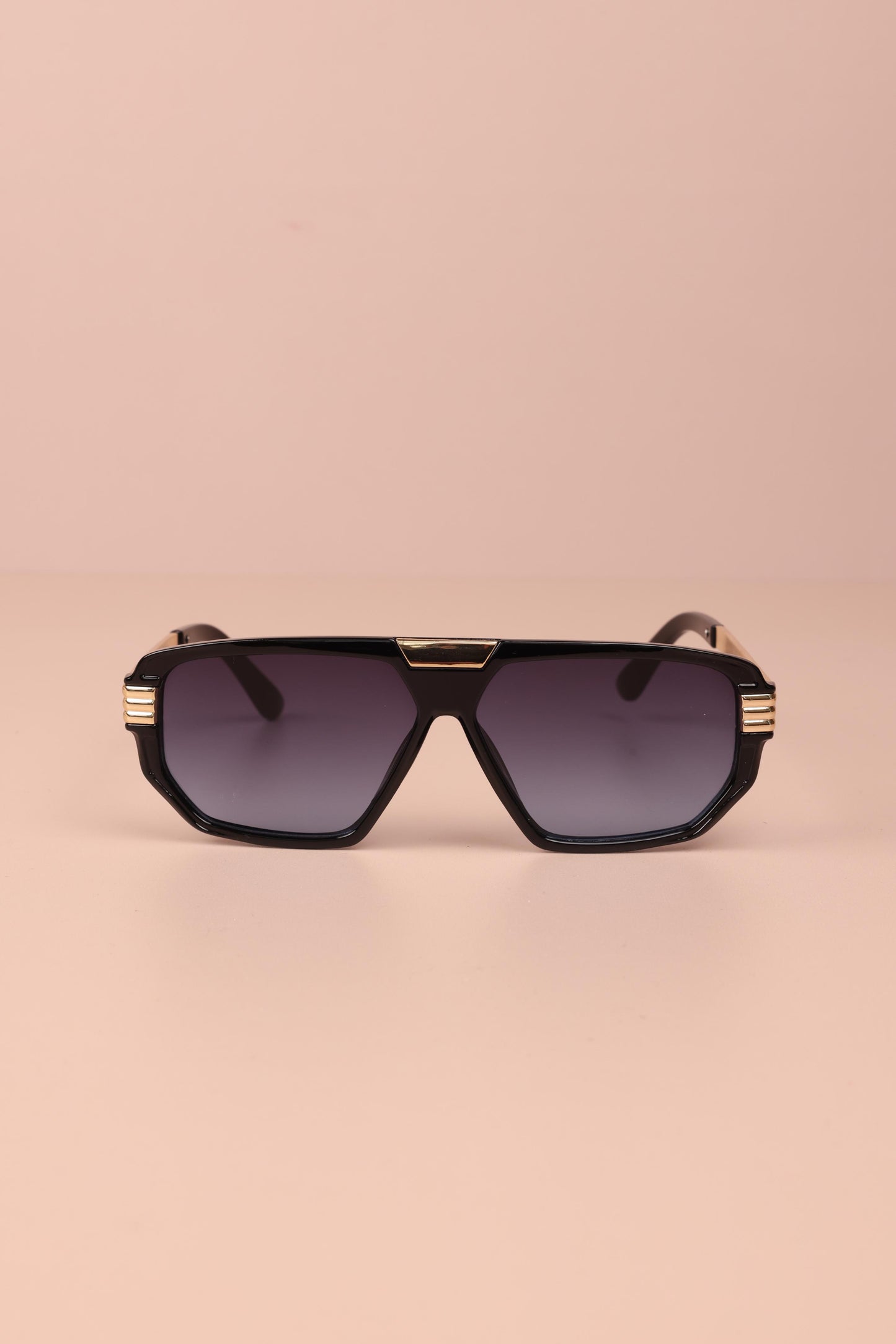 Shadow Luxe
