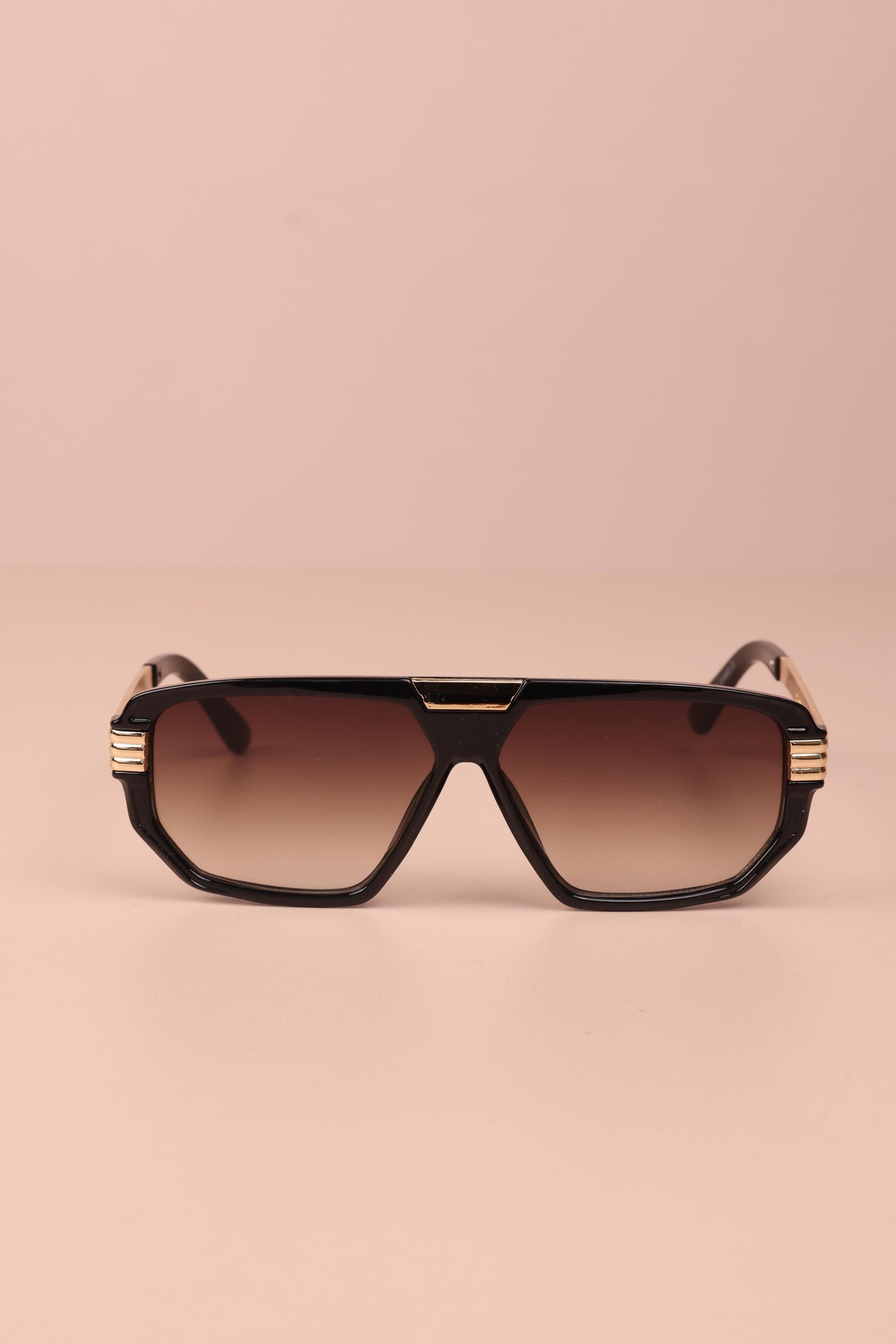 Shadow Luxe