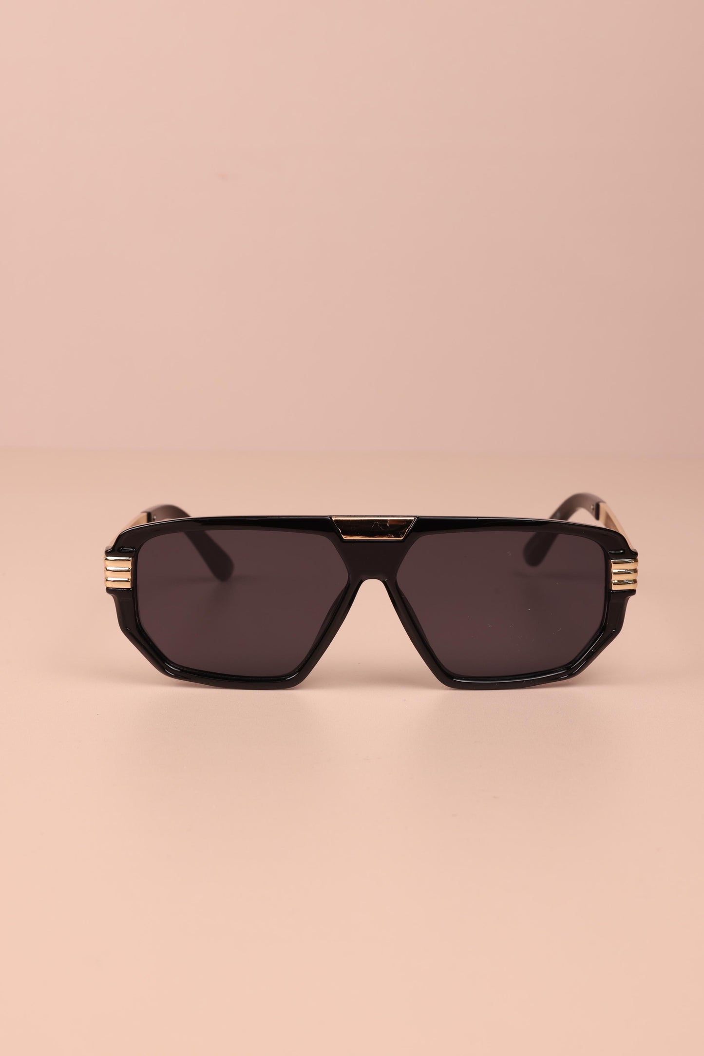 Shadow Luxe